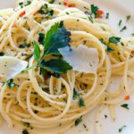 Mastering Spaghetti Aglio e Olio Peperoncino: A Simple Guide